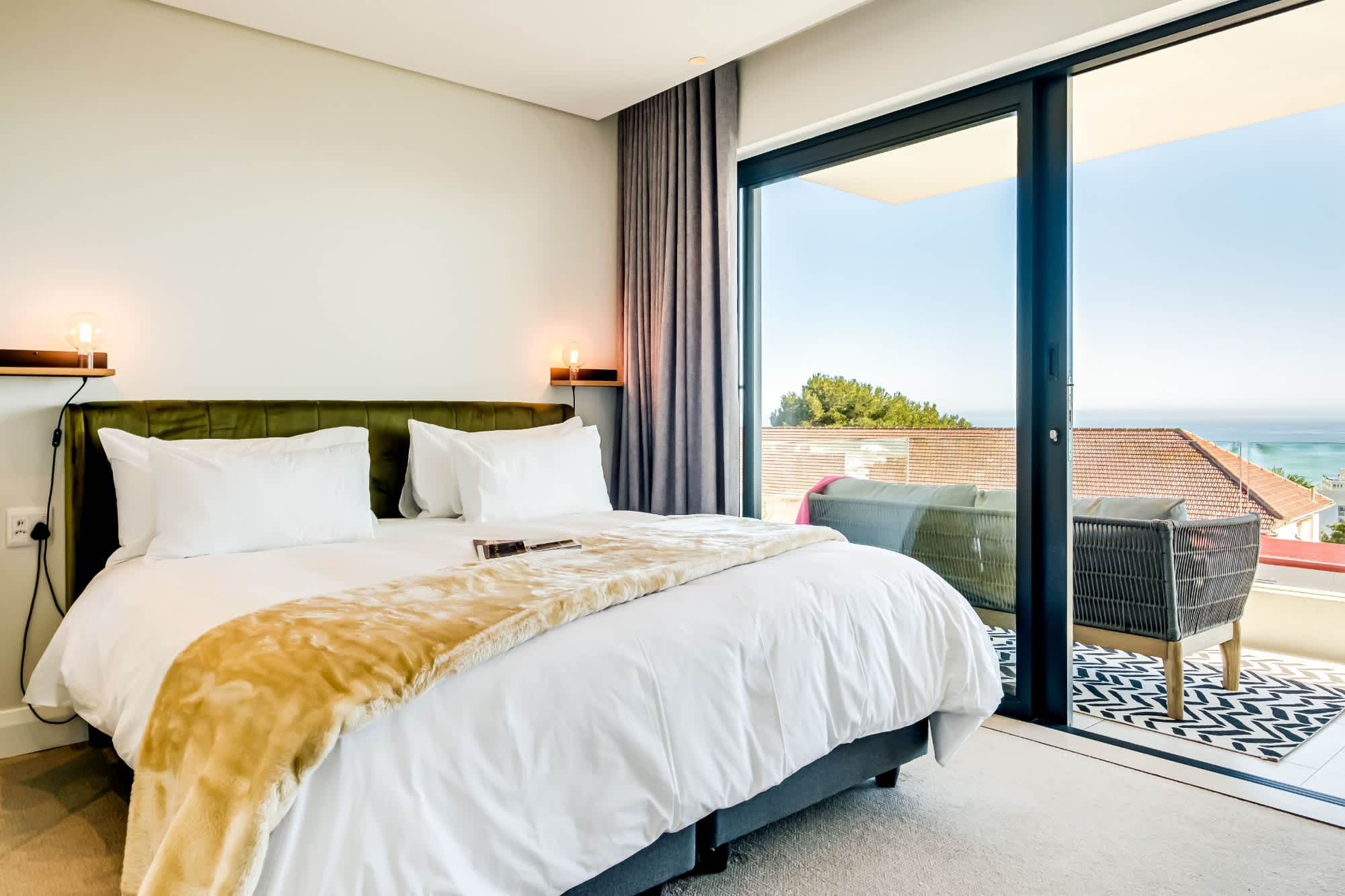 property_[object Object]_10