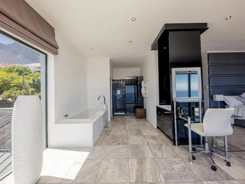 property_[object Object]_4