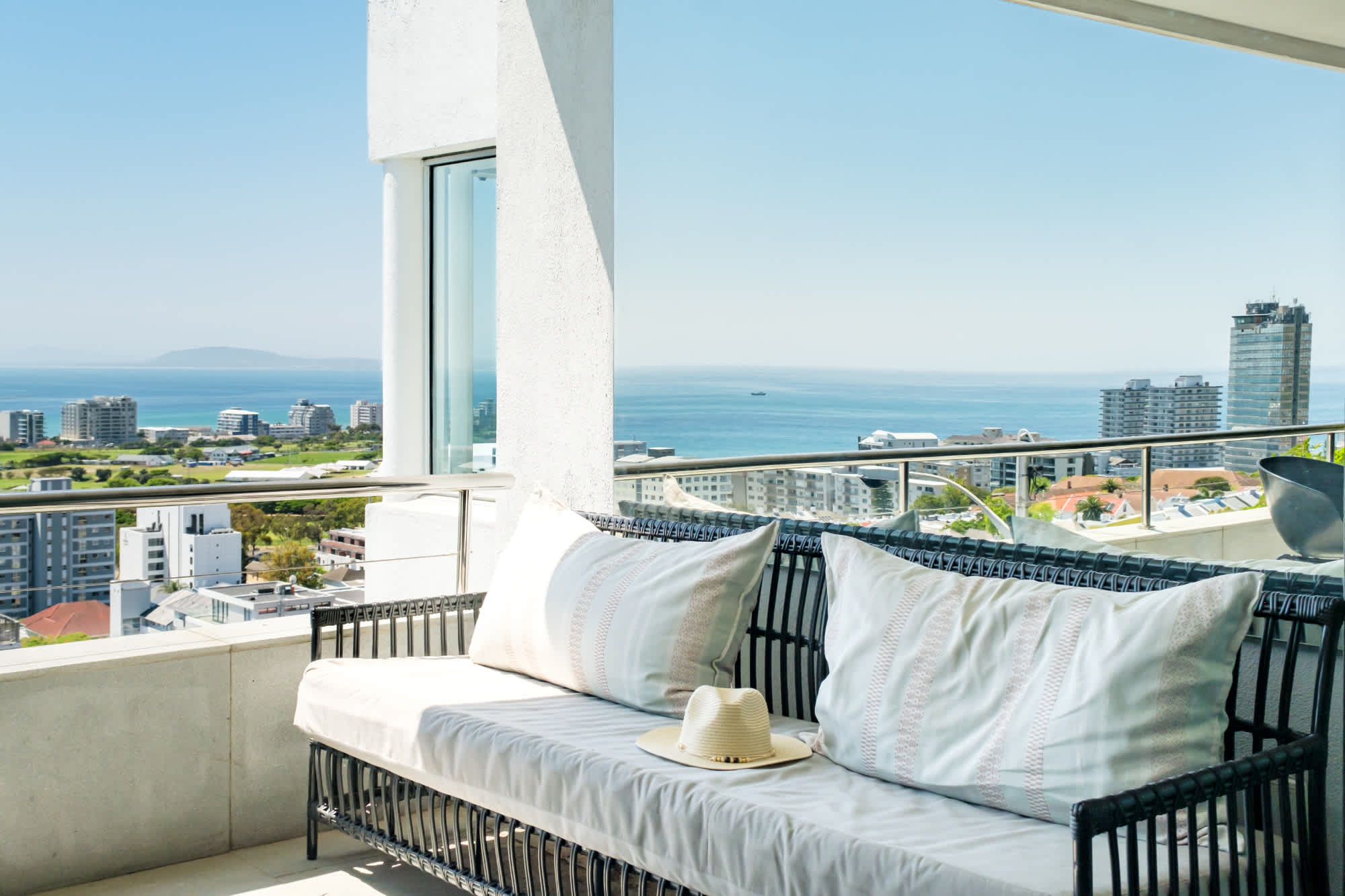 property_[object Object]_6