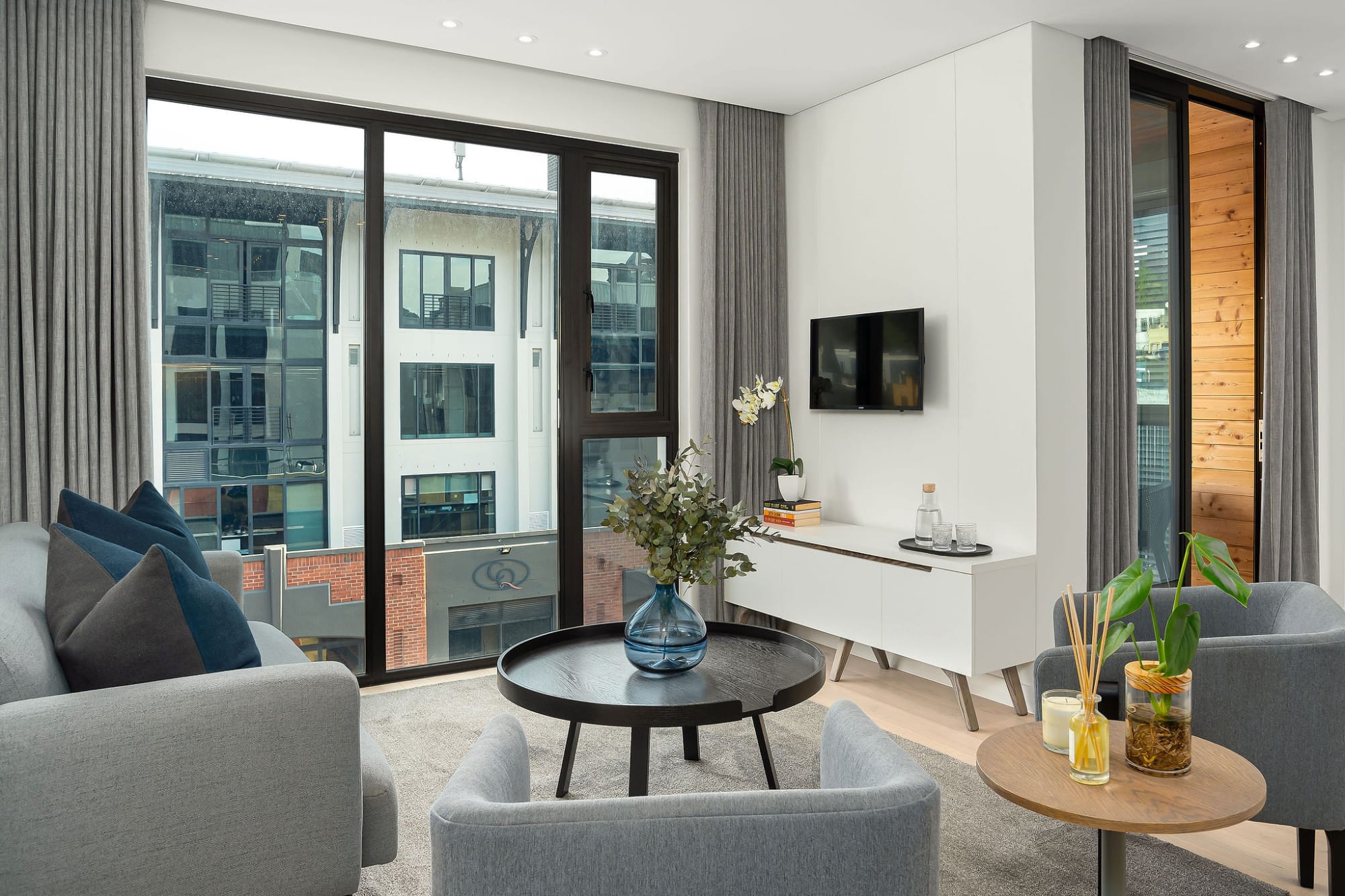 property_[object Object]_25