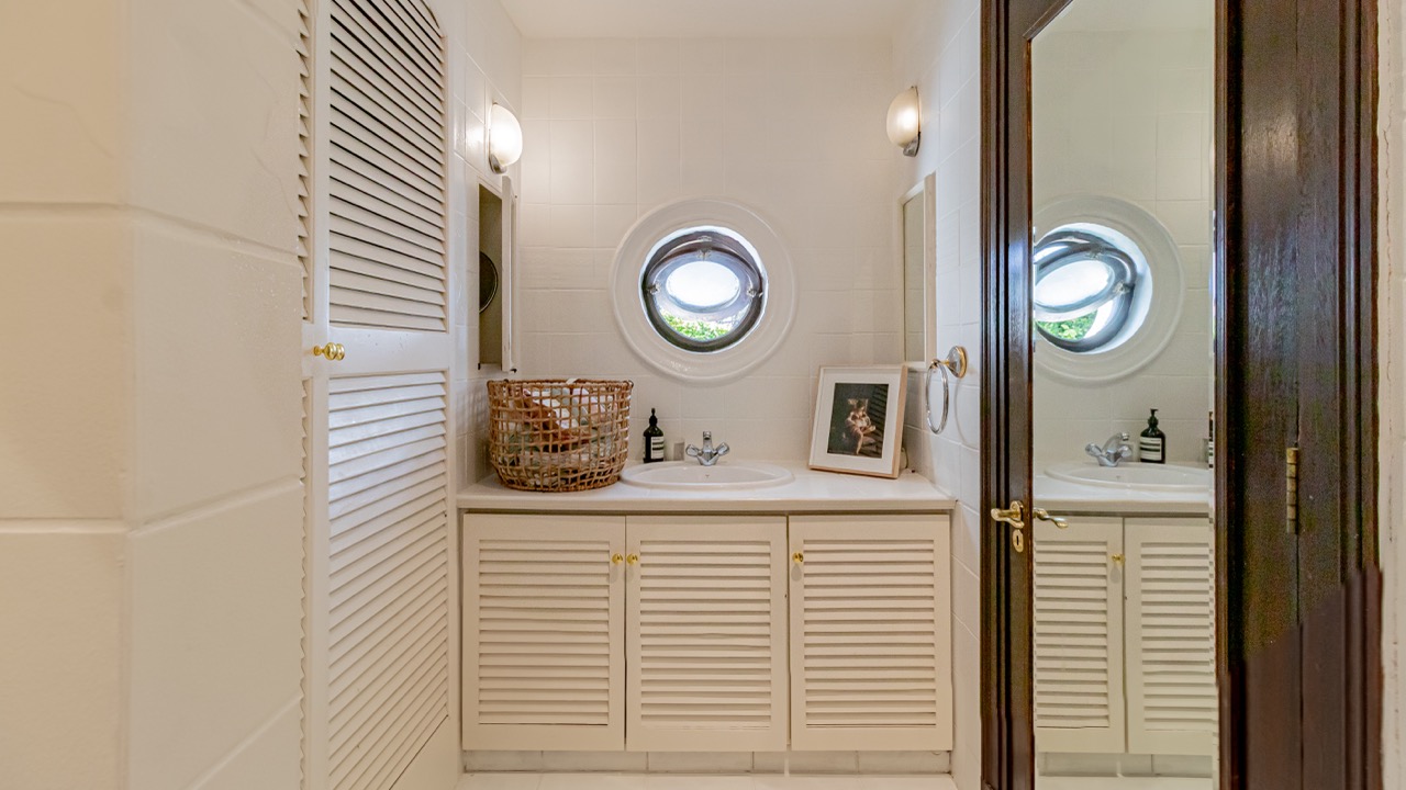 property_[object Object]_30