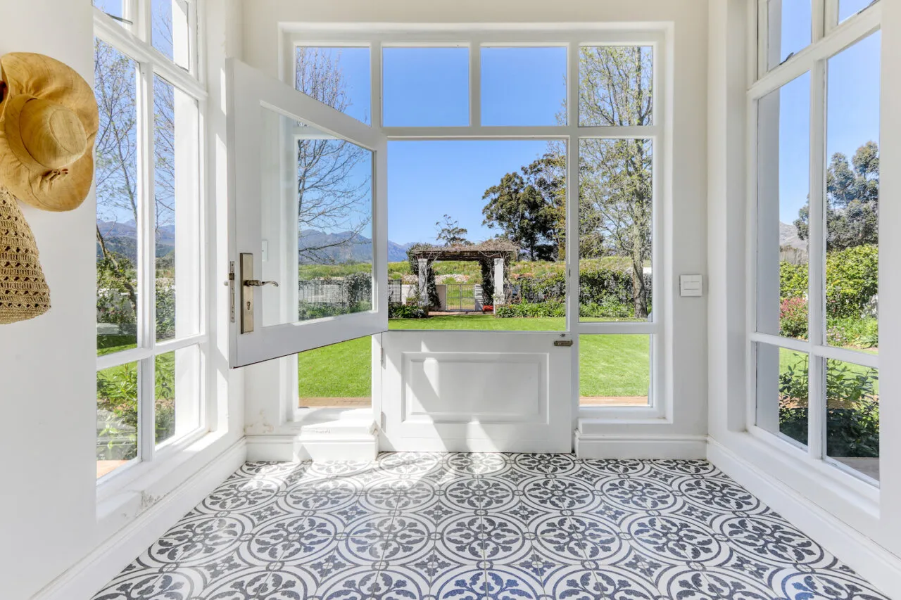 property_[object Object]_6