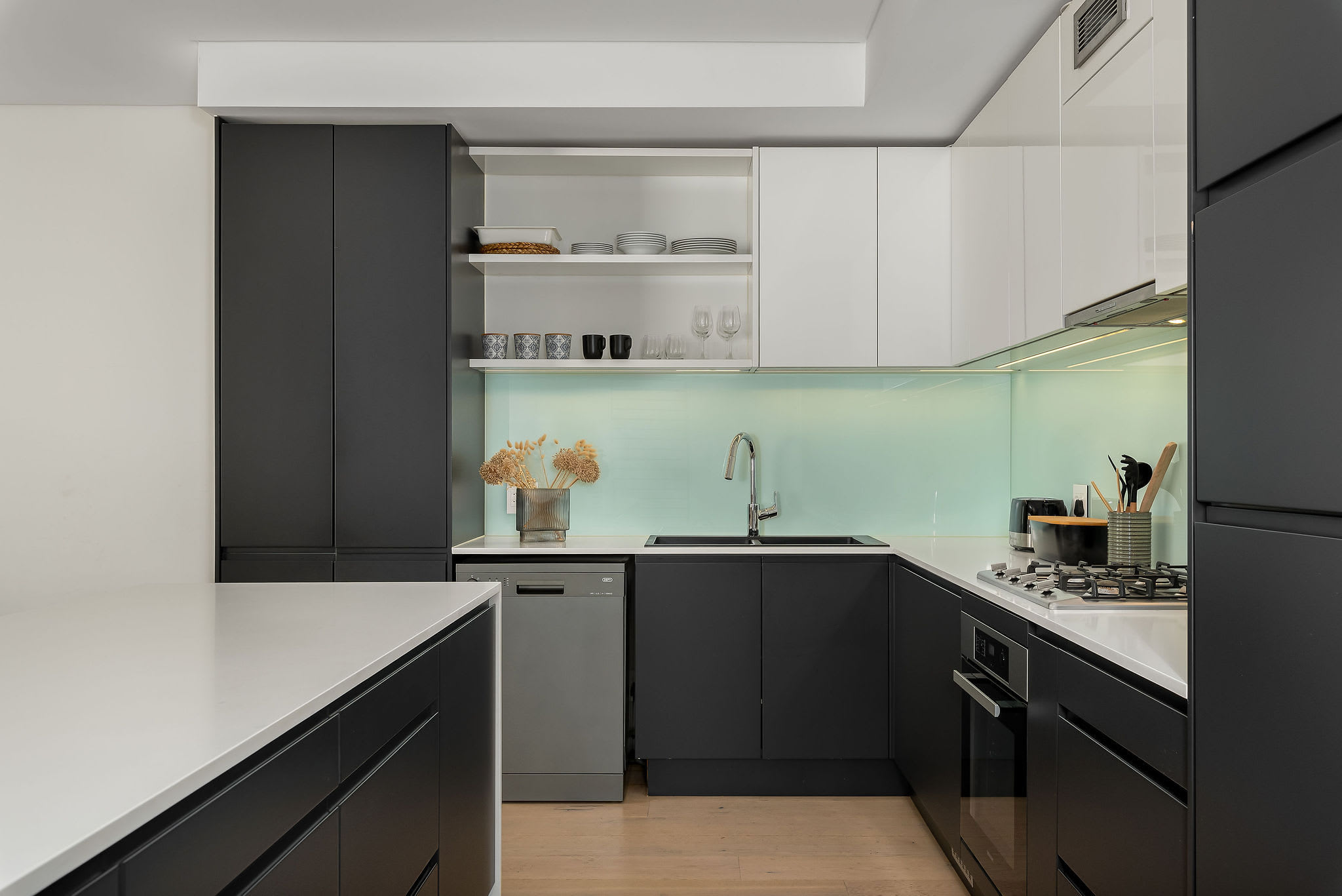 property_[object Object]_4