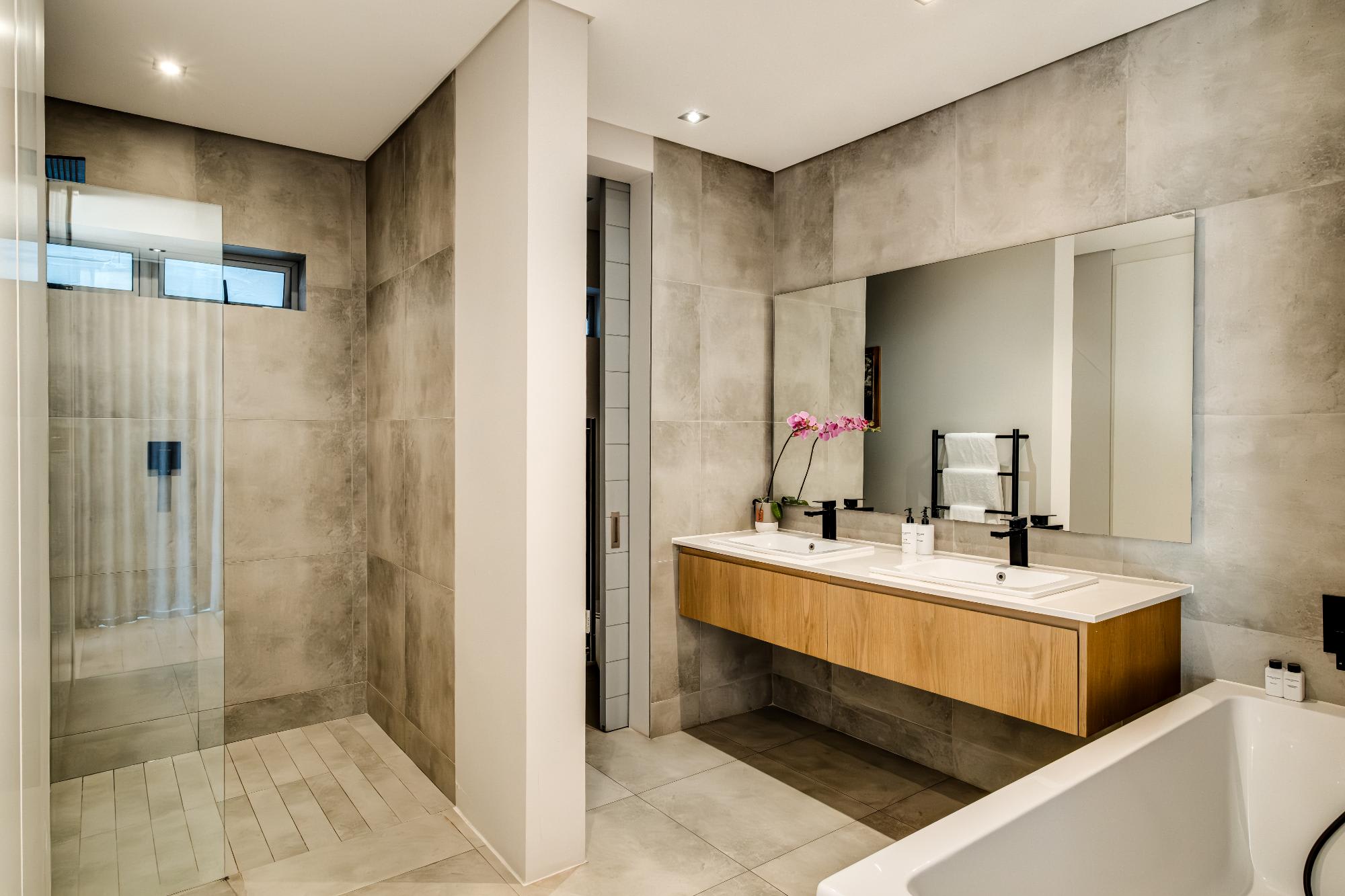 property_[object Object]_26