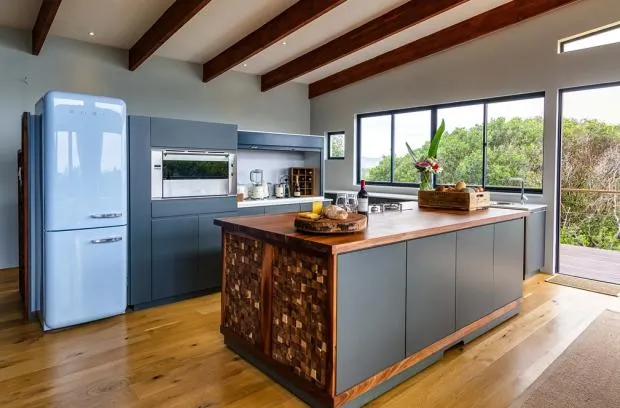 property_[object Object]_10