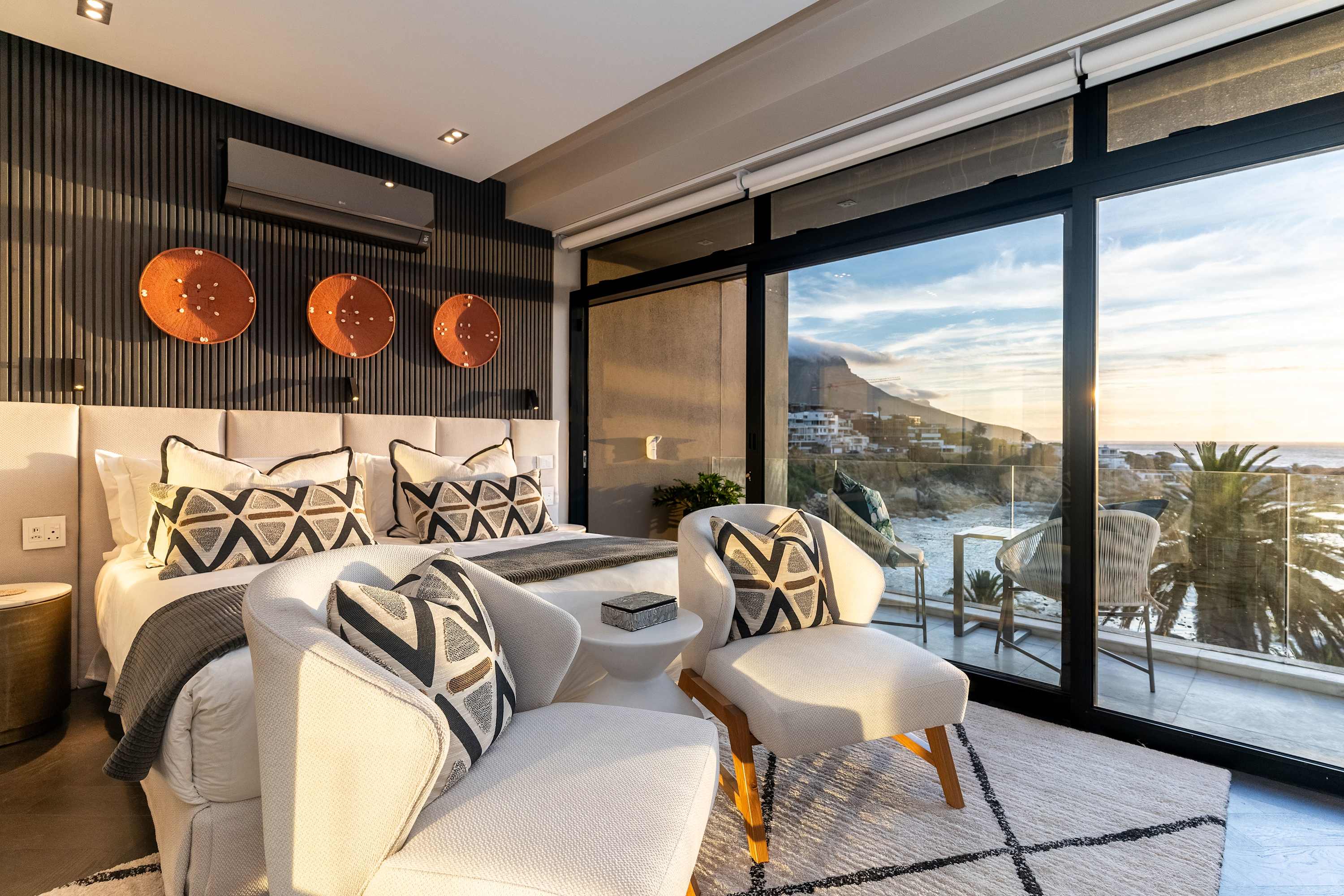 property_[object Object]_16