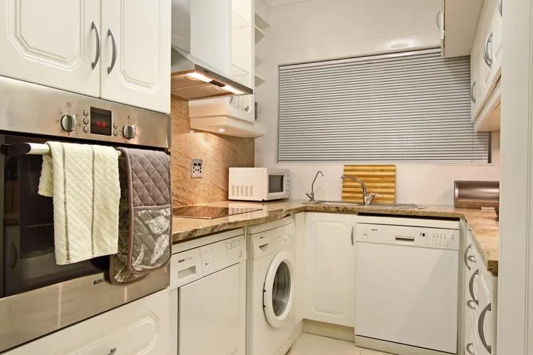 property_[object Object]_6