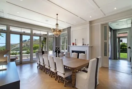 property_[object Object]_8