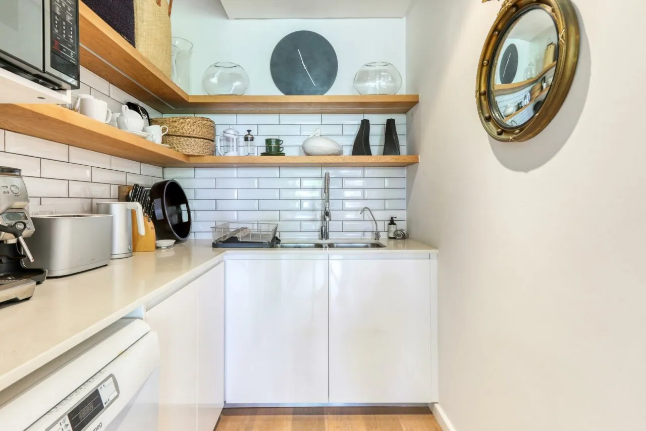 property_[object Object]_9