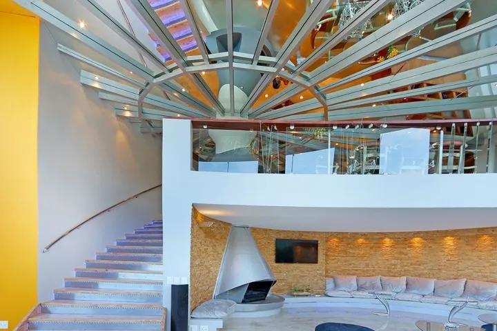 property_[object Object]_8