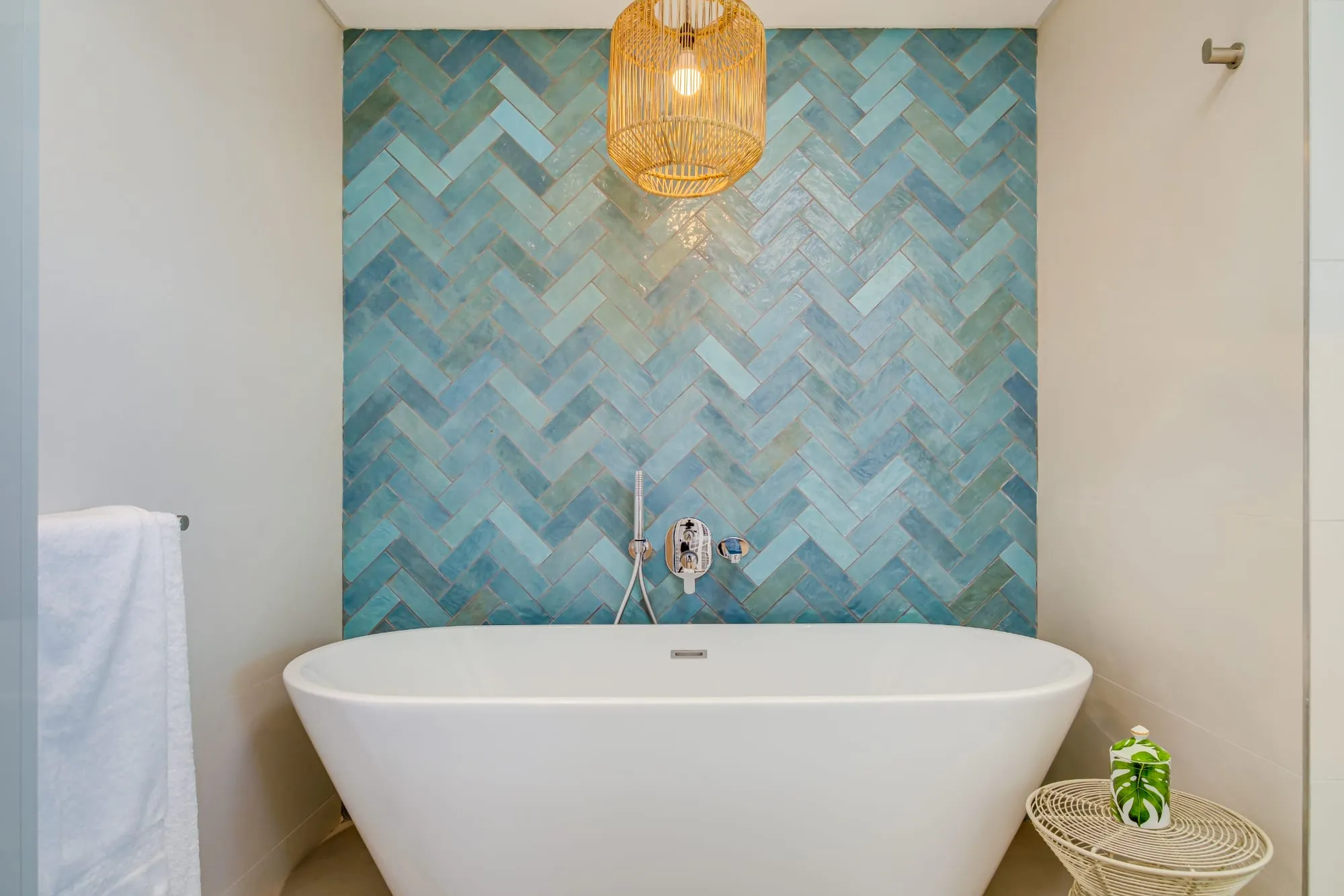 property_[object Object]_9