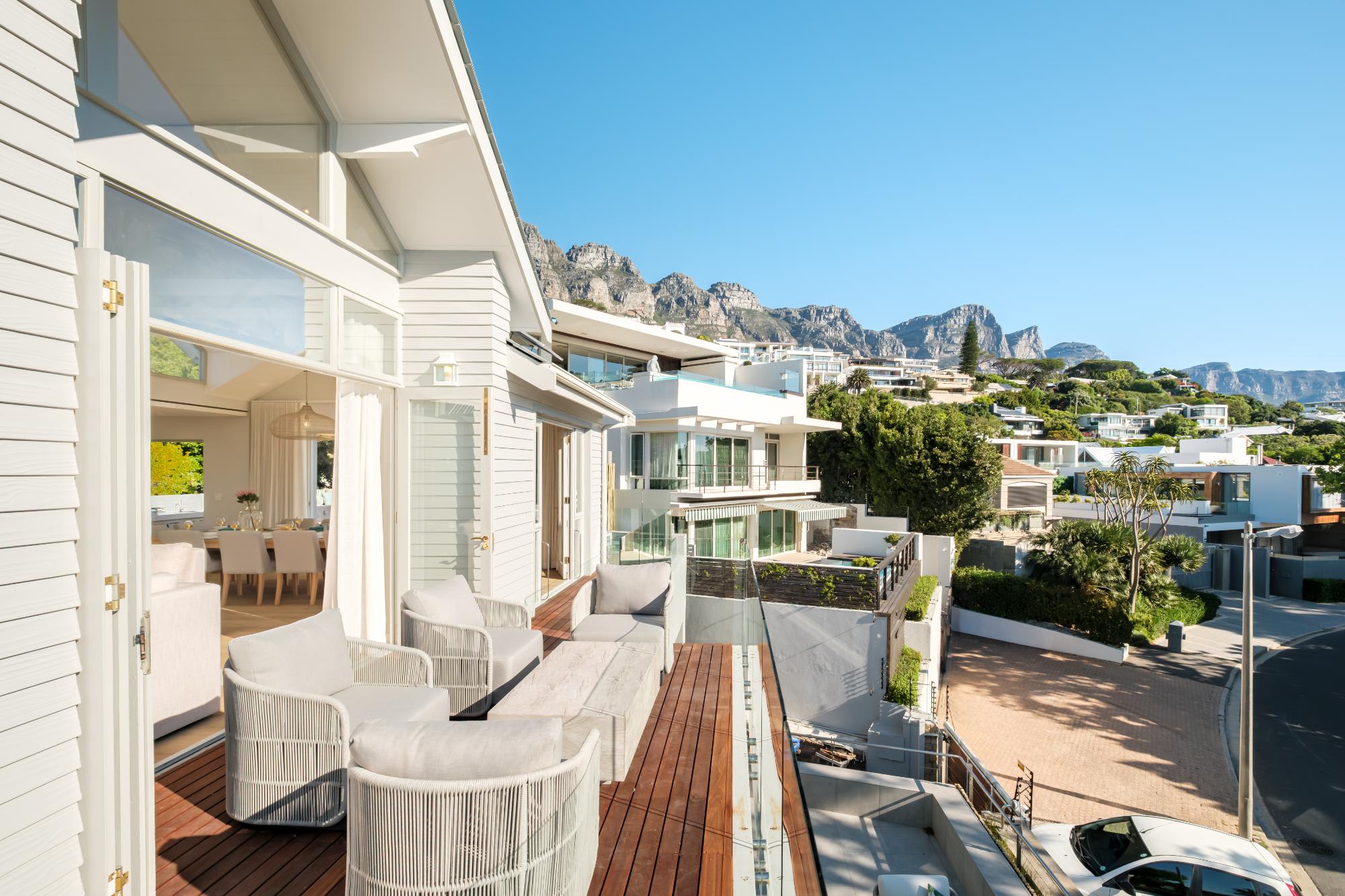 property_[object Object]_16