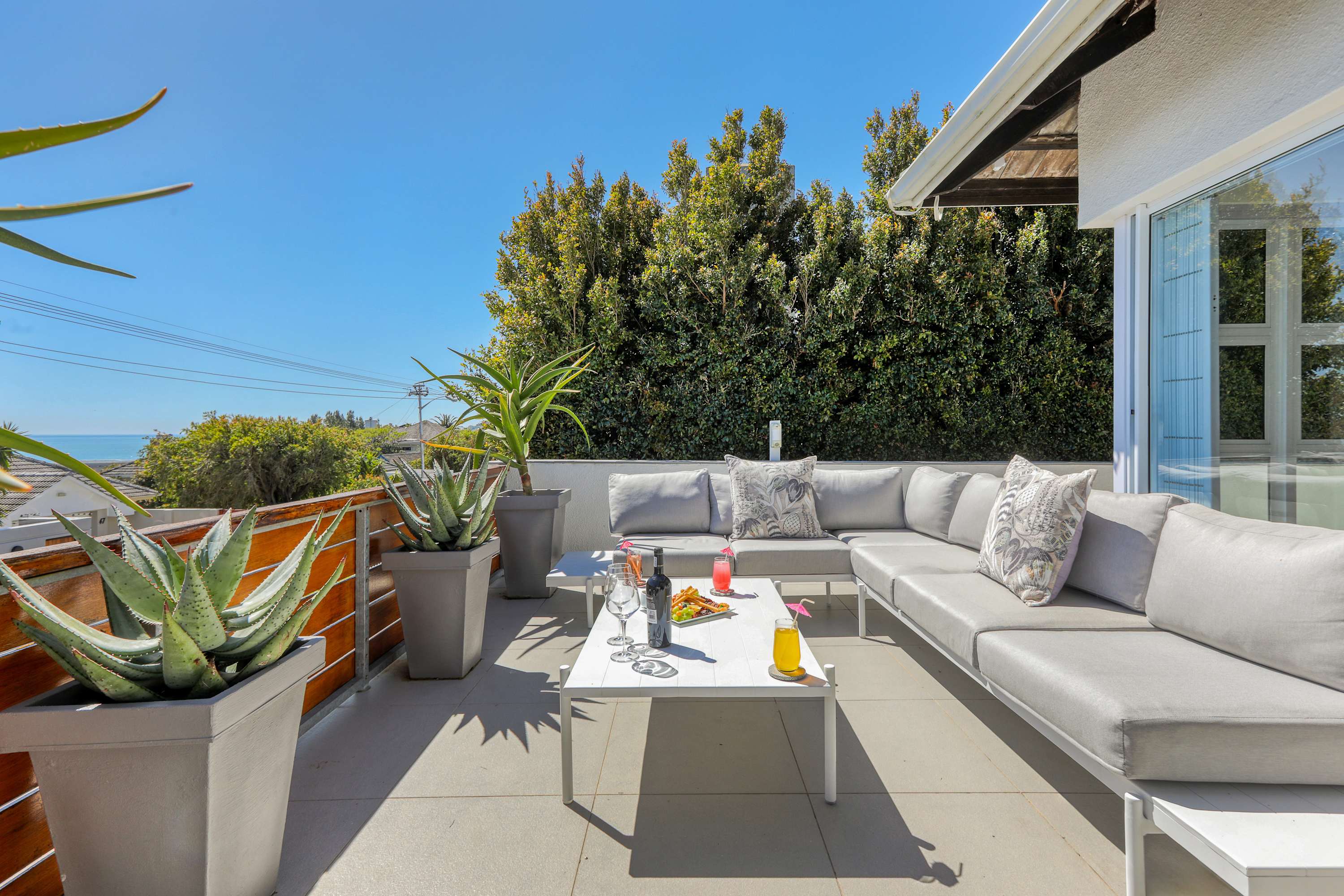 property_[object Object]_6