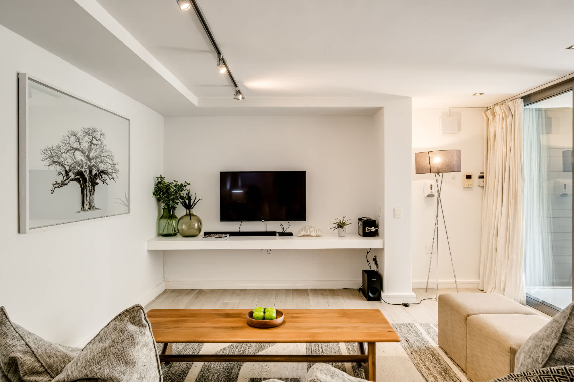 property_[object Object]_6