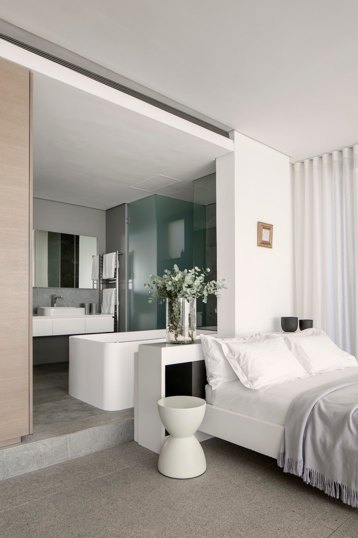 property_[object Object]_13