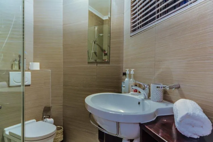 property_[object Object]_8