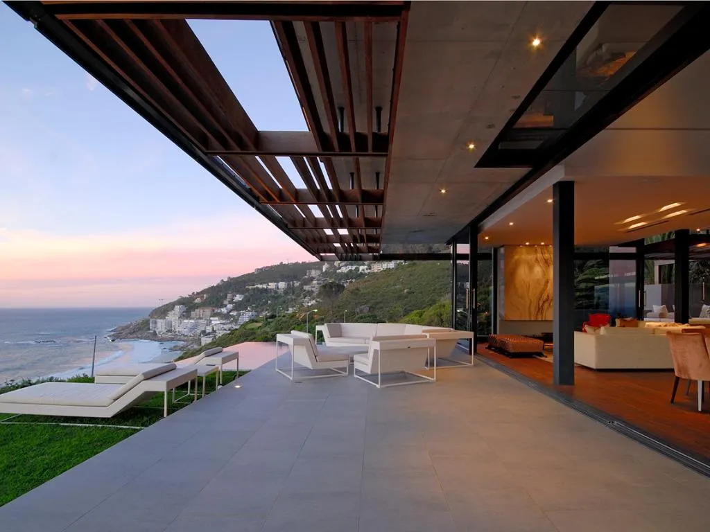 property_[object Object]_16