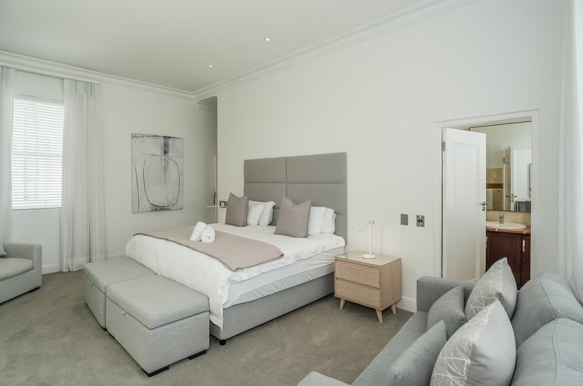 property_[object Object]_38