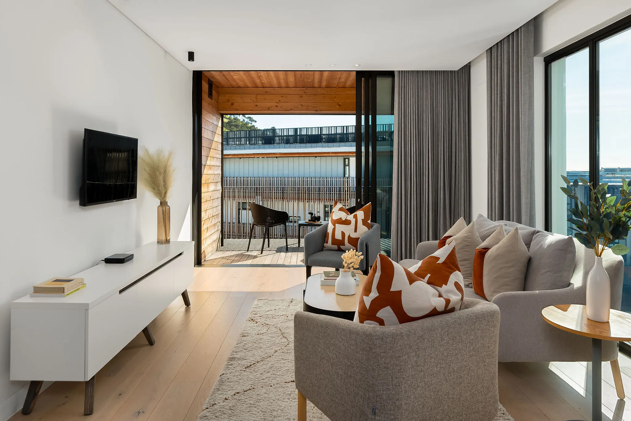 property_[object Object]_18