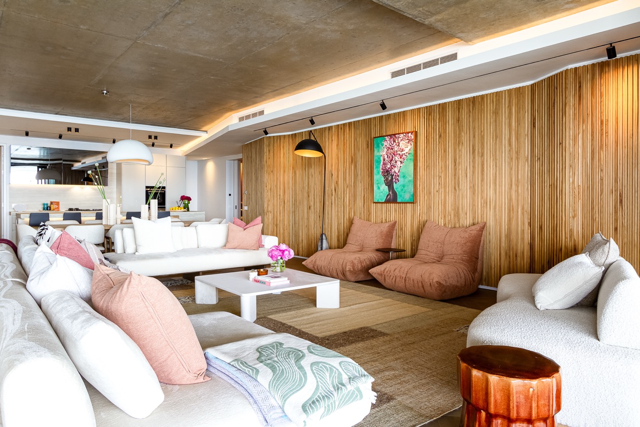 property_[object Object]_19