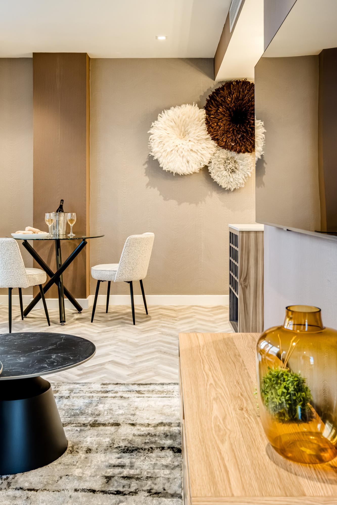 property_[object Object]_6