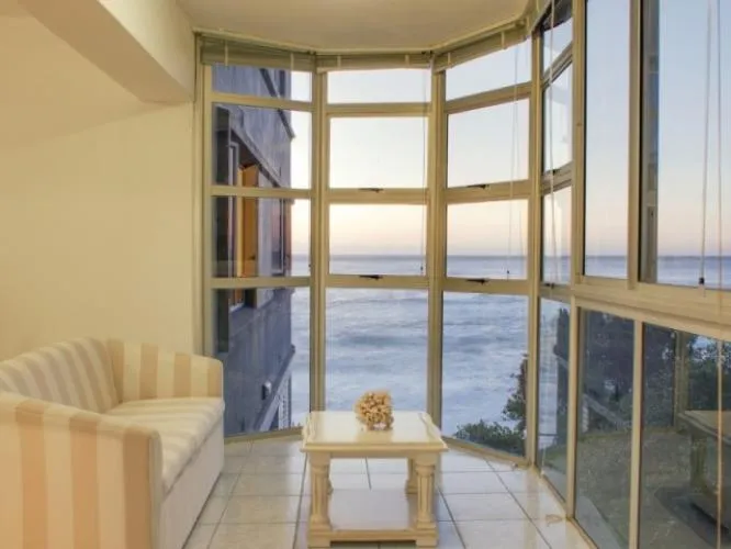 Bantry Bay Views 302, Bantry Bay