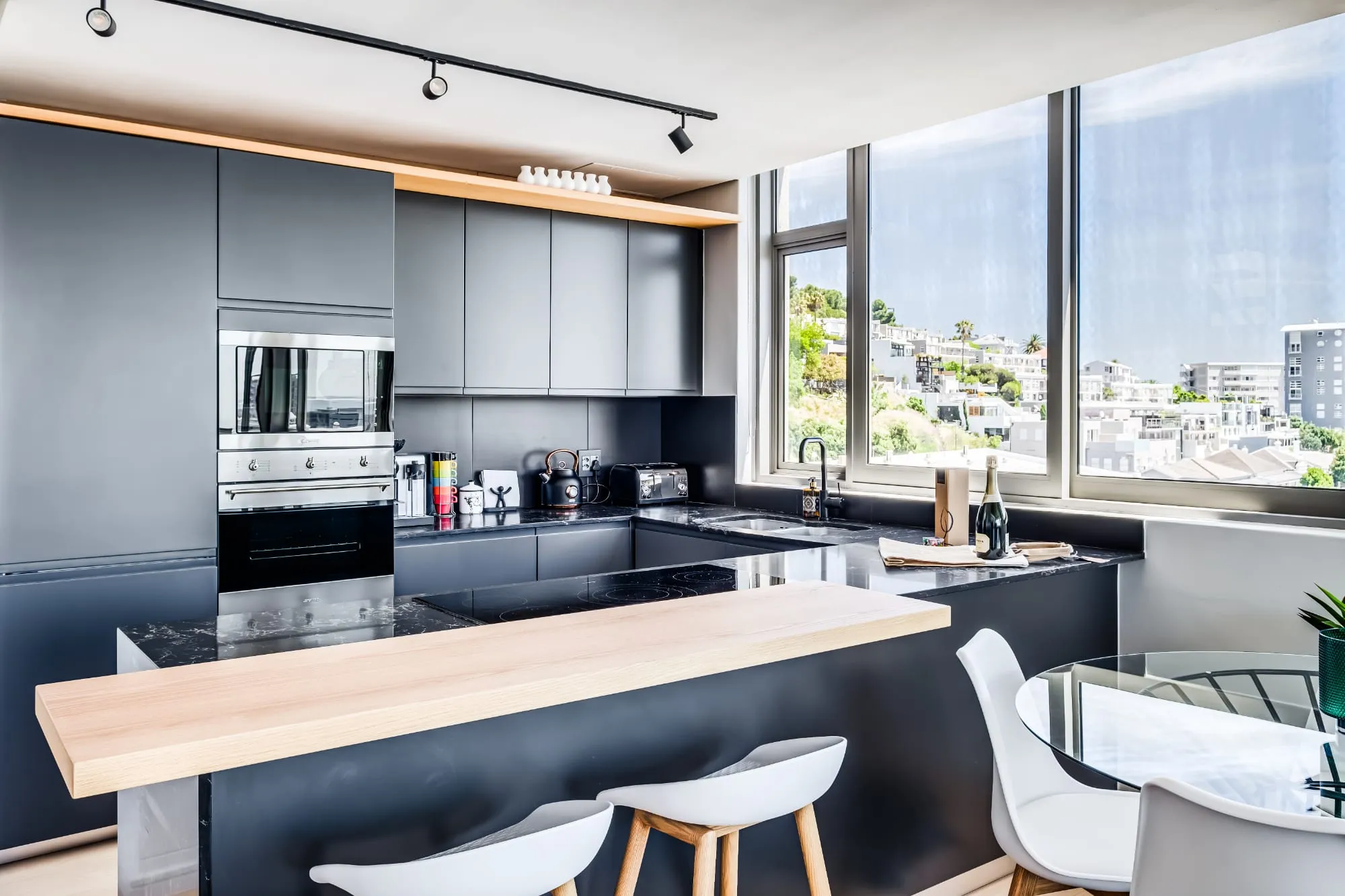 property_[object Object]_8