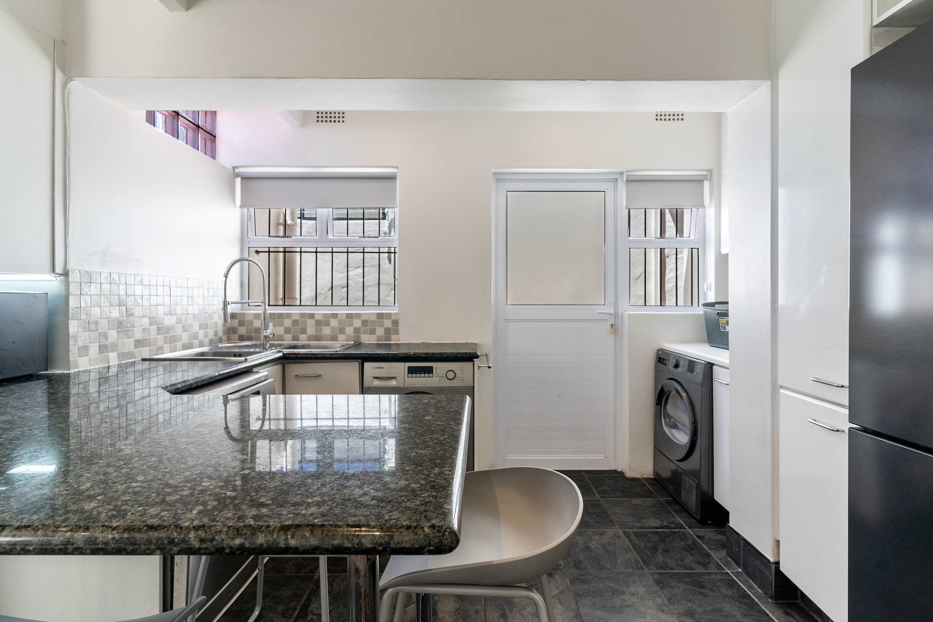 property_[object Object]_16