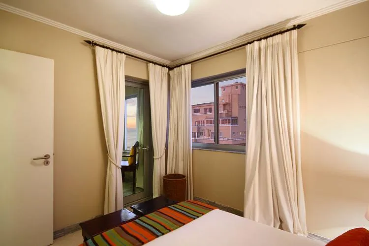 property_[object Object]_18