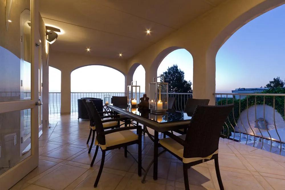 property_[object Object]_9