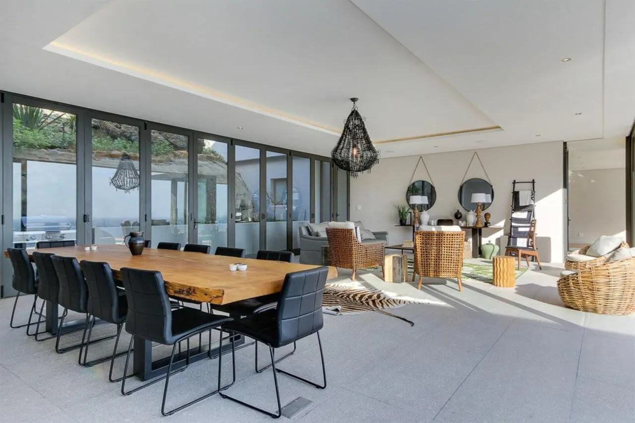 property_[object Object]_14