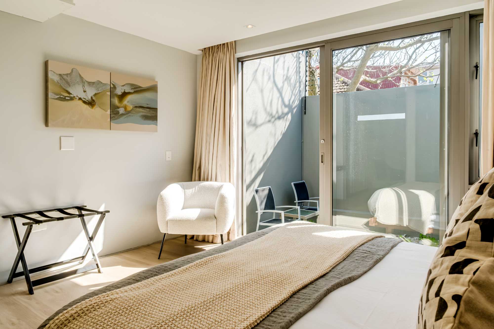 property_[object Object]_16