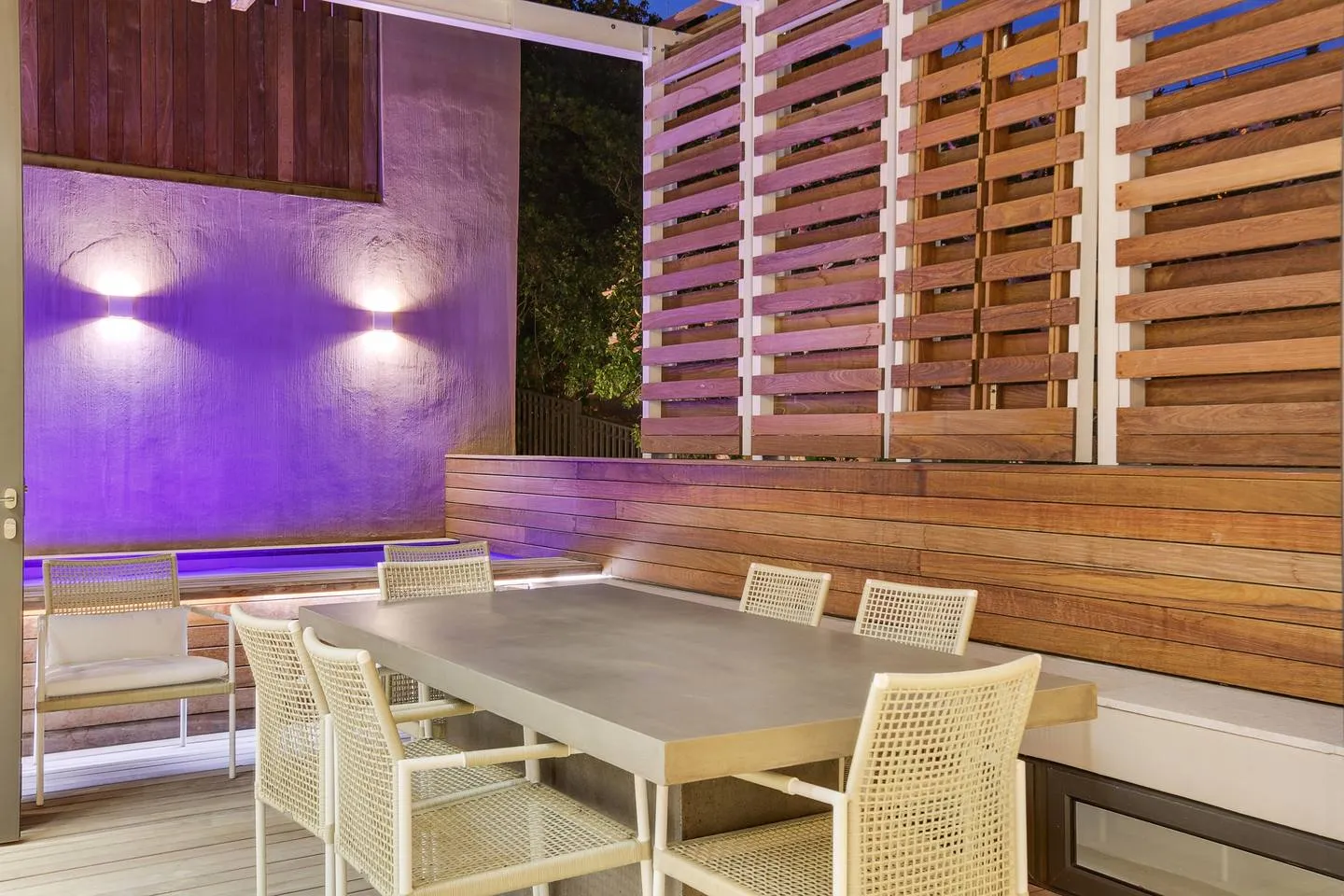 property_[object Object]_10