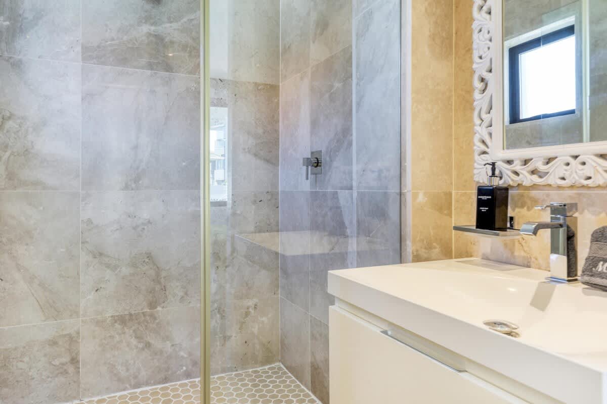 property_[object Object]_27