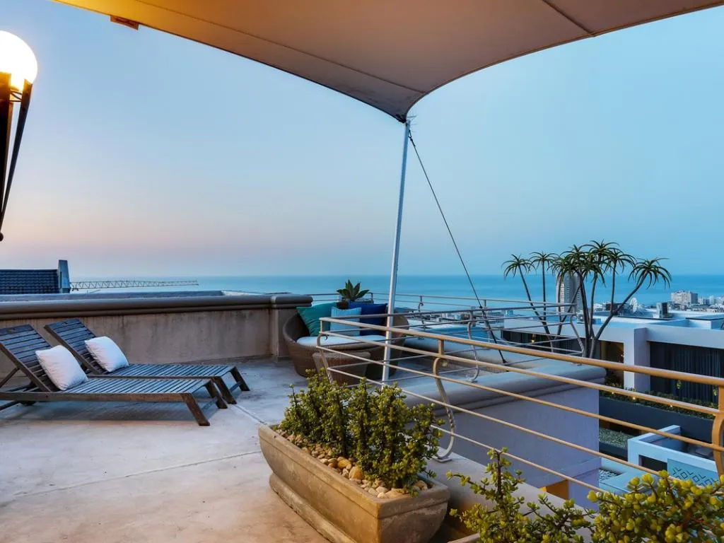 property_[object Object]_12