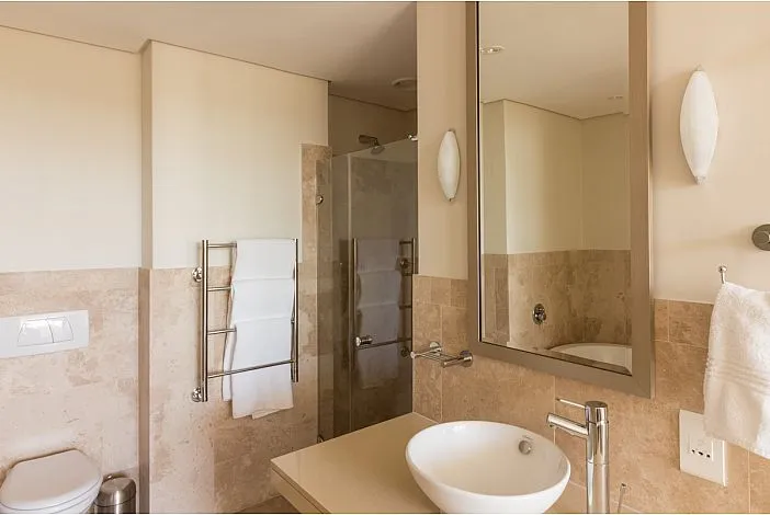 property_[object Object]_14