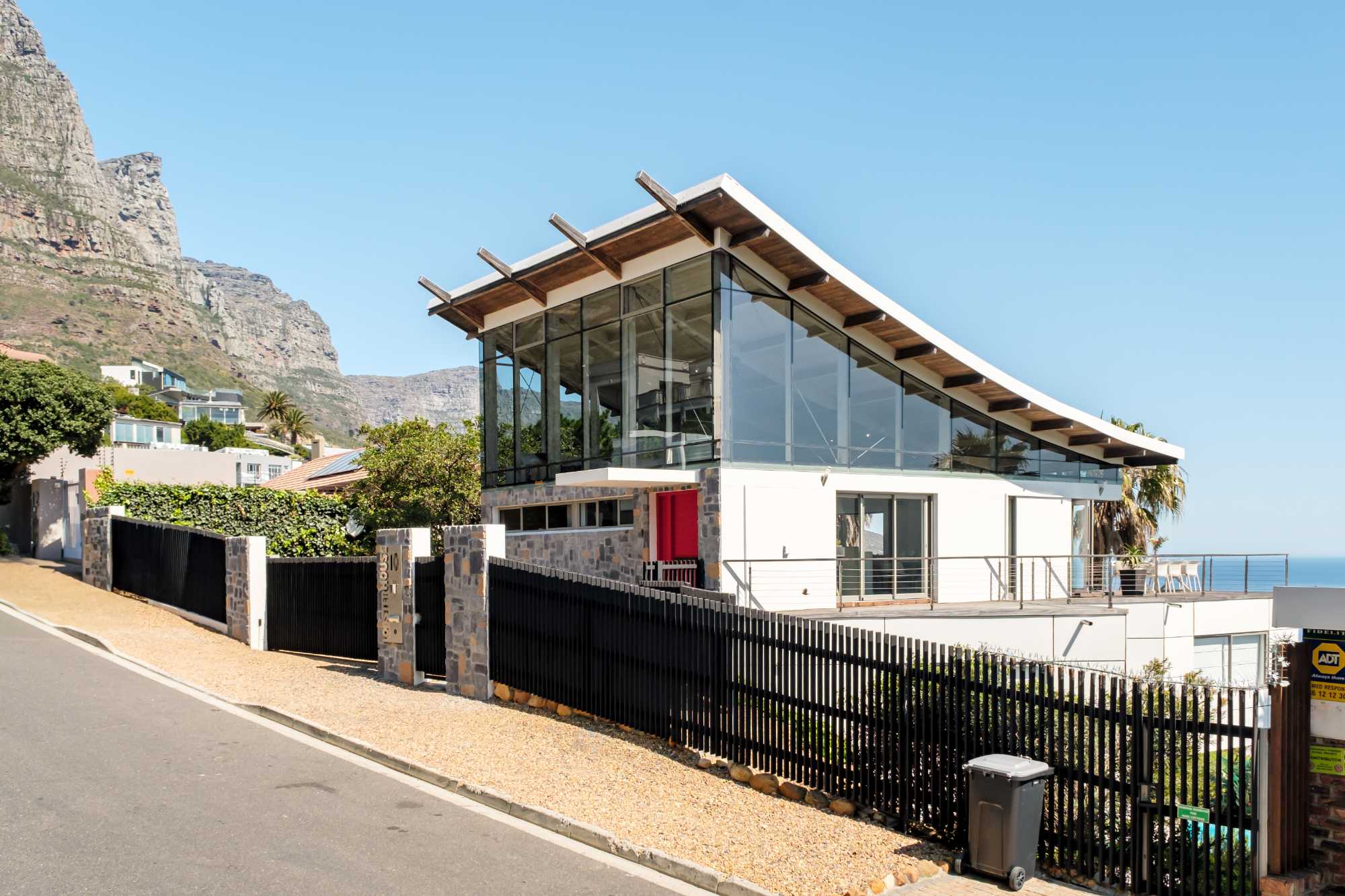 property_[object Object]_42