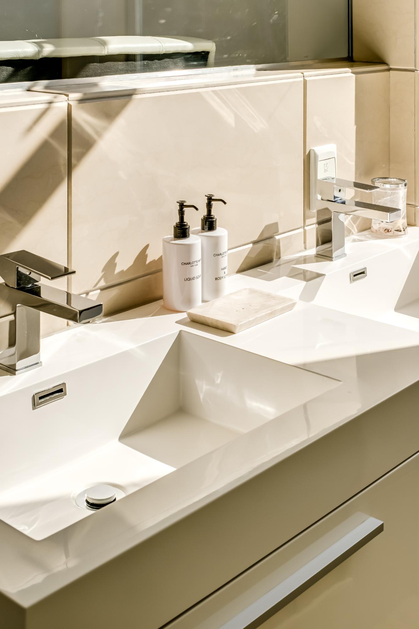 property_[object Object]_21