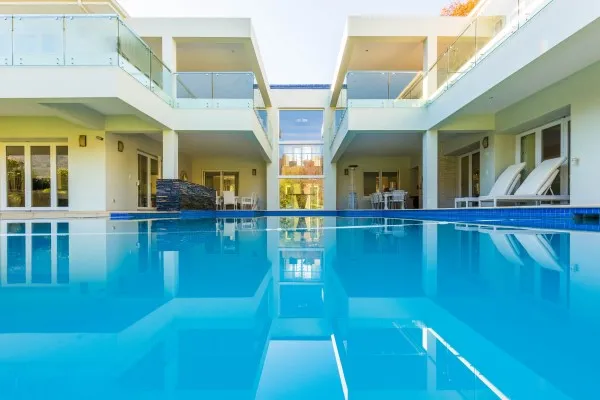 property_[object Object]_7