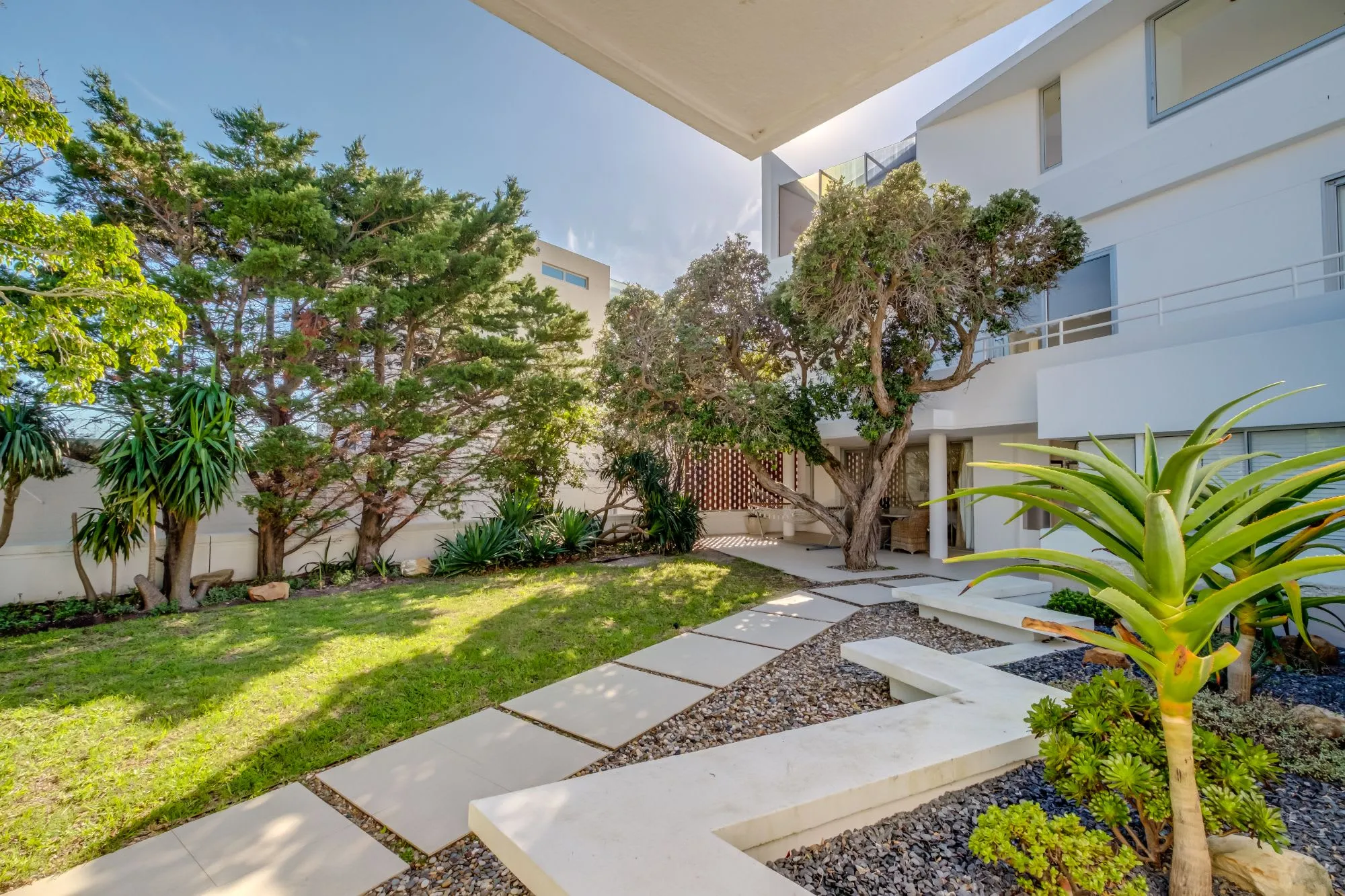 property_[object Object]_32