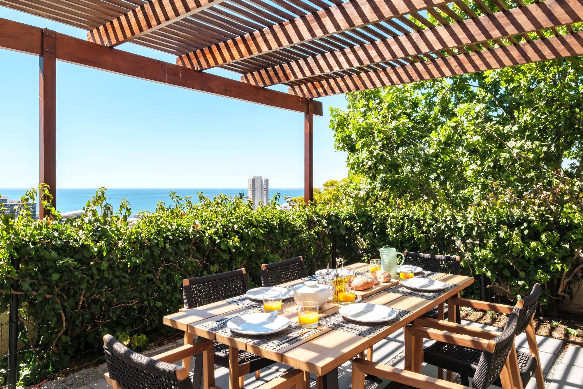 property_[object Object]_4