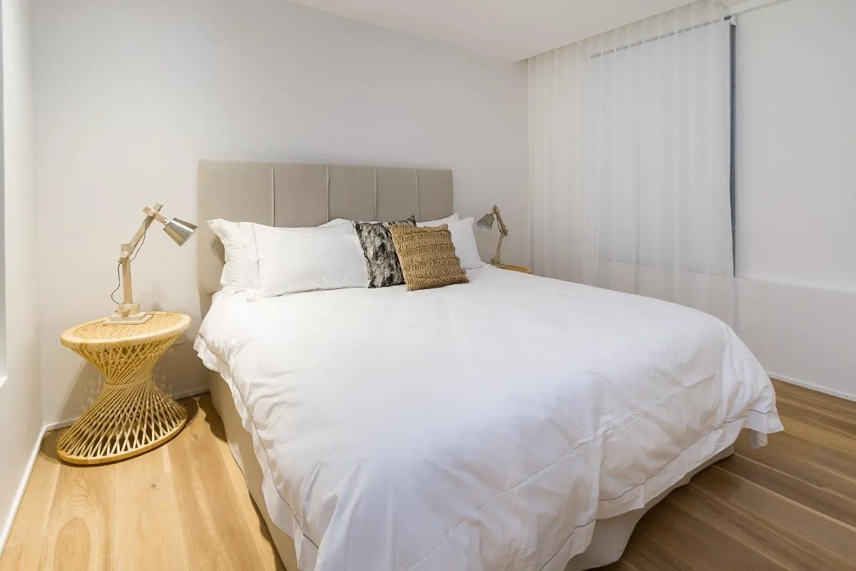 property_[object Object]_15