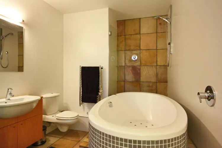 property_[object Object]_11