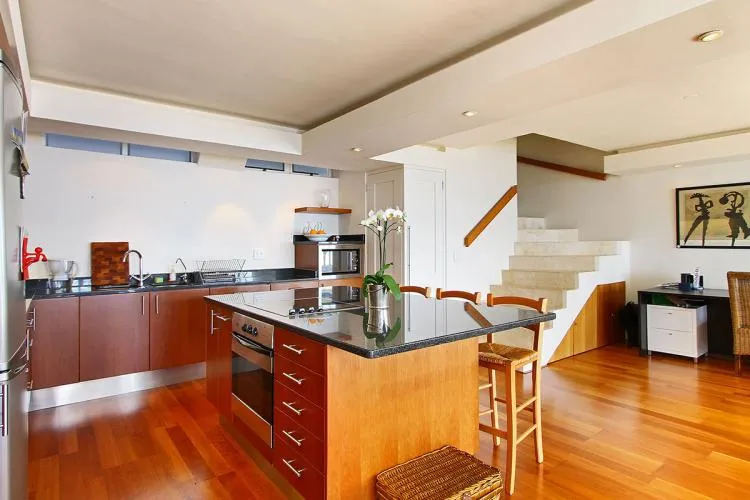 property_[object Object]_8