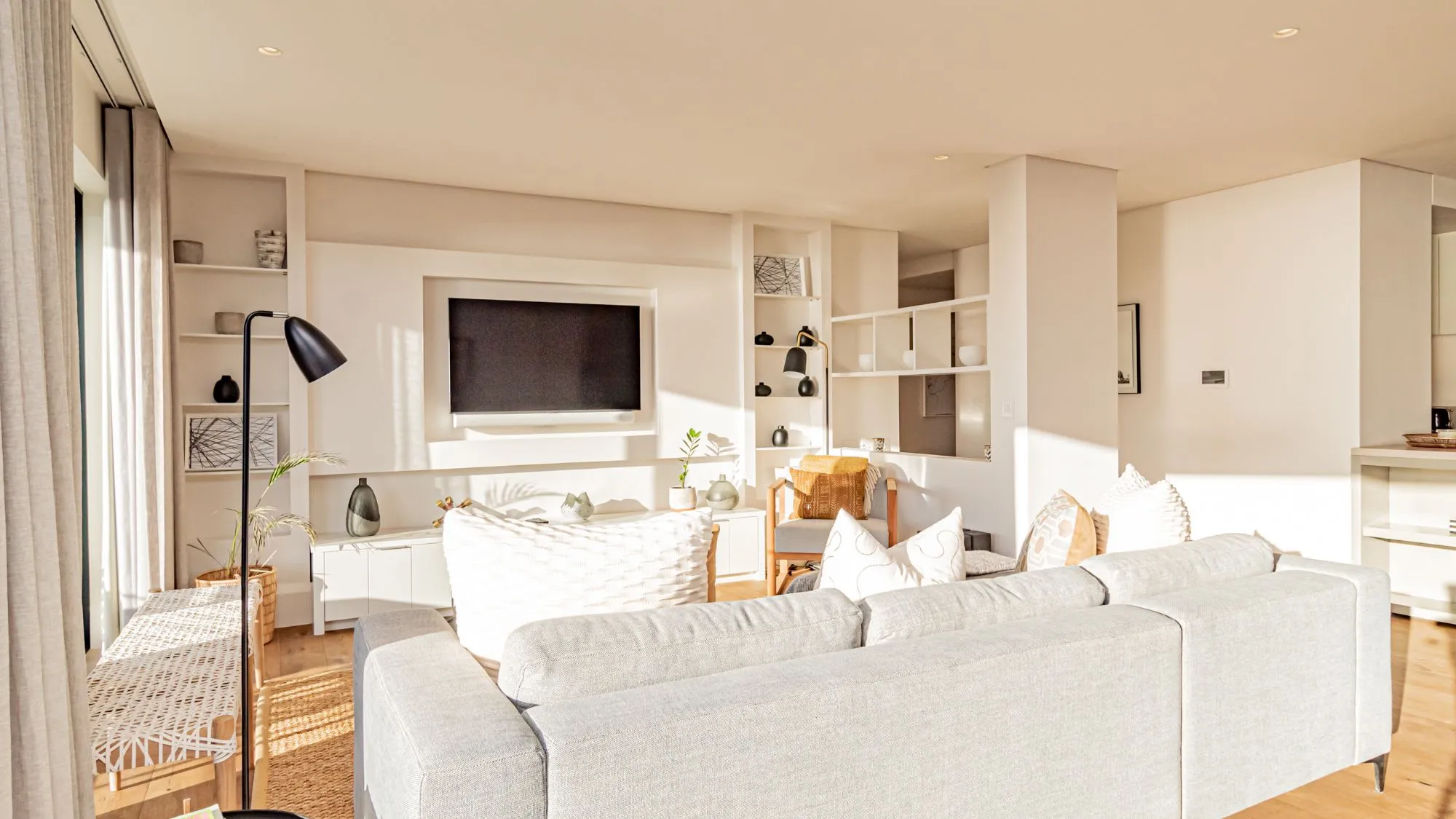 property_[object Object]_16