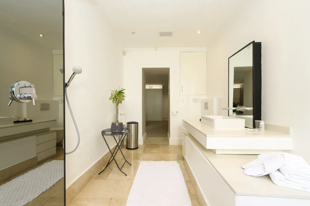 property_[object Object]_44