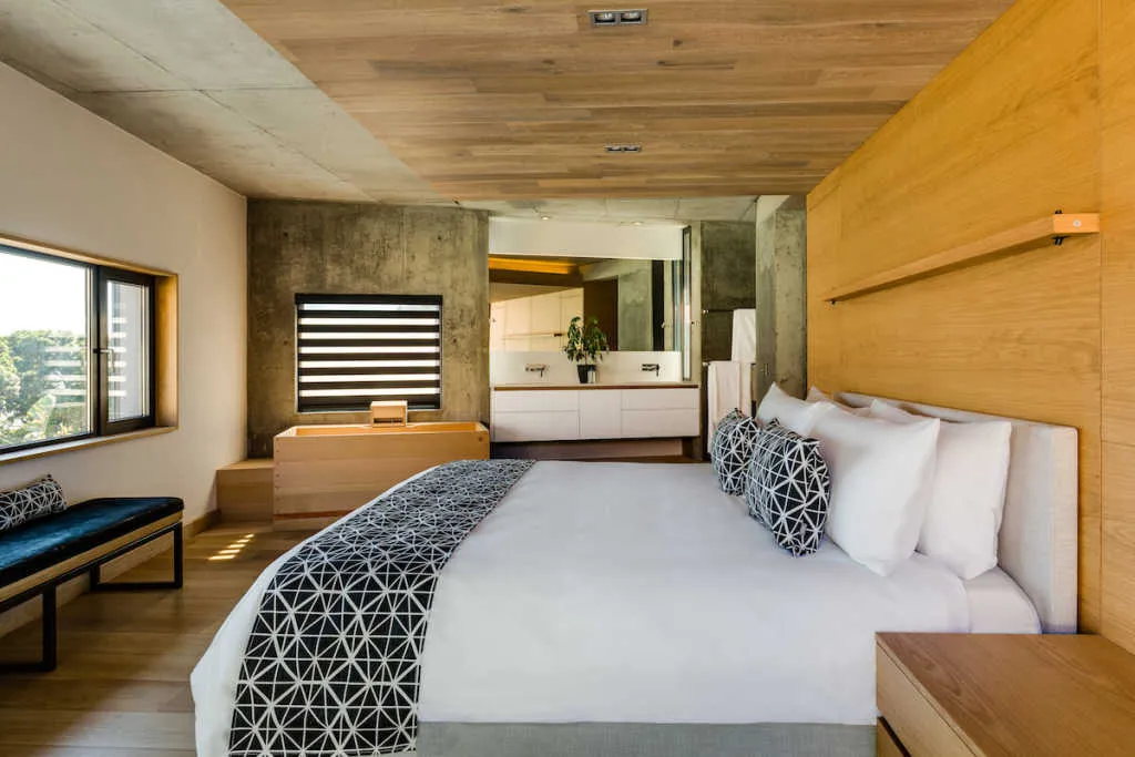 property_[object Object]_9