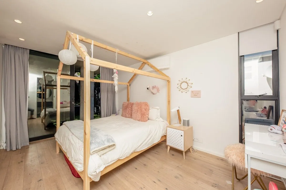 property_[object Object]_19