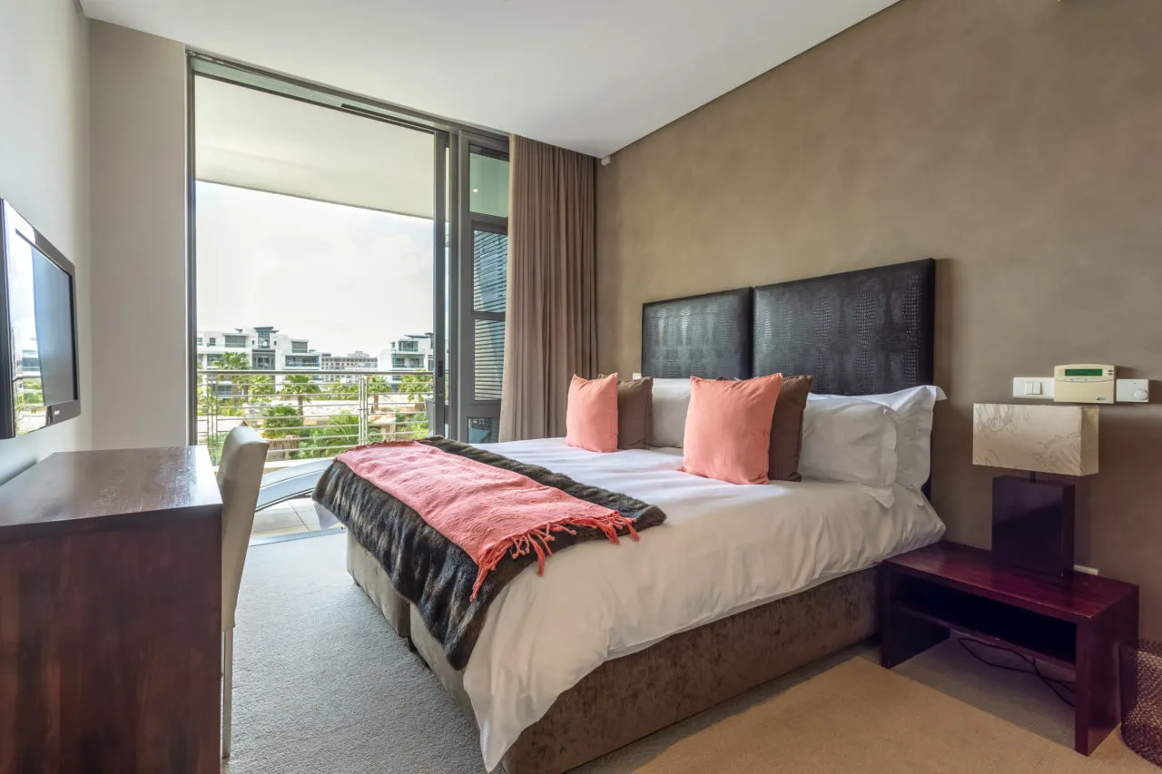 property_[object Object]_33