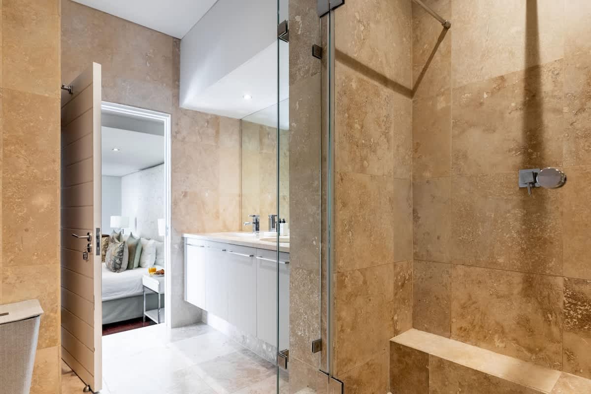 property_[object Object]_16